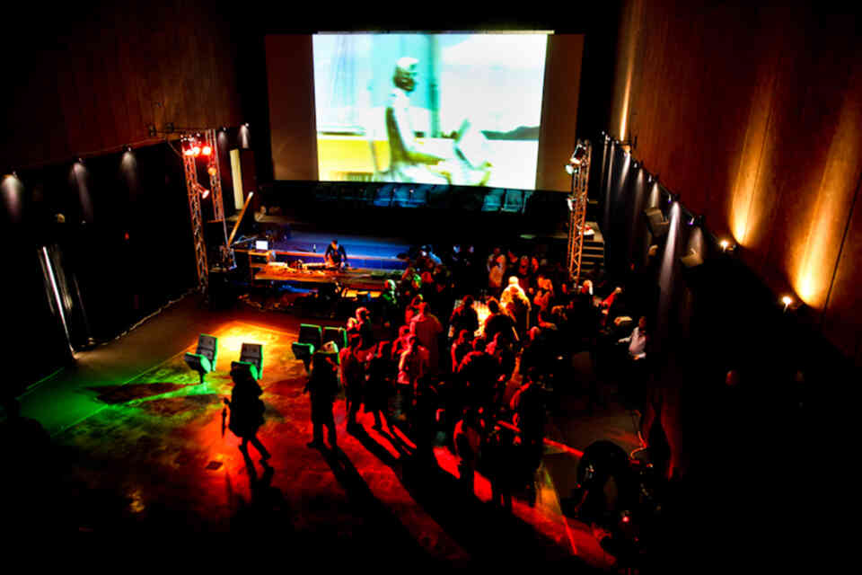 12 MFRU 2010